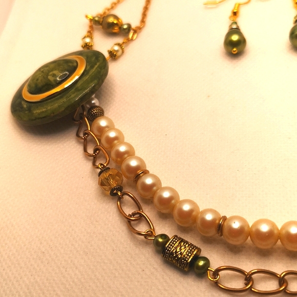 Handmade double layer necklace set - Picture 2 of 10